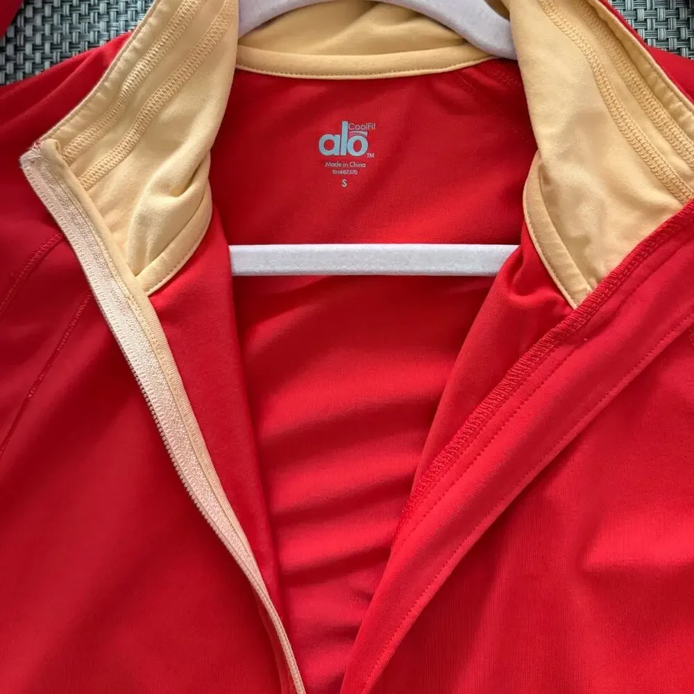 ALO YOGA COOLFIT Full Zip Stand Collar Stripe Detailed Nylon Track Jacket S Red